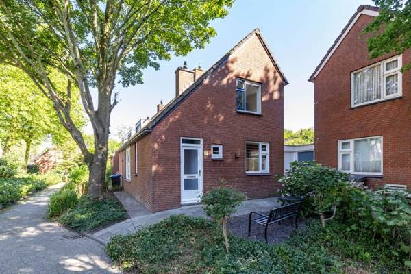 Woning Sibrandaheerd 8 Groningen