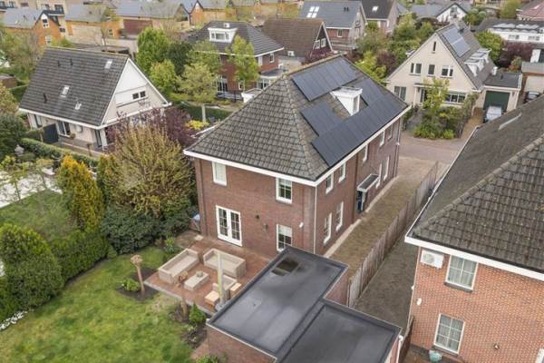 Woning Zwanebloem 23 Hendrik-Ido-Ambacht