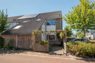 Woning Doornenburg 192 Alphen aan den Rijn