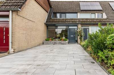 Woning Bergkristaldijk 77 Roosendaal