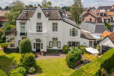 Woning Mecklenburglaan 1 Bussum