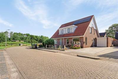 Woning De Finne 16 Midlum