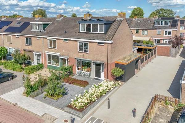 Woning Bloemengaarde 22 Bergambacht