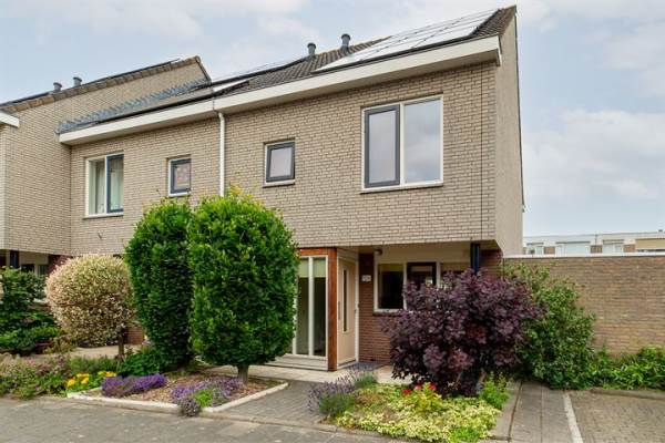 Woning Gebroken Meeldijk 106 Barendrecht