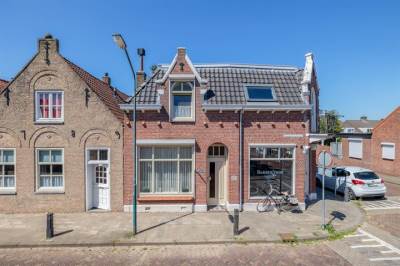 Woning Langenoordstraat 114 Zevenbergen