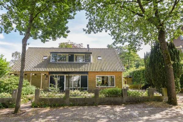 Woning Ferdinand Huycklaan 50A Baarn
