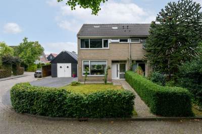 Woning De Linebeammen 16 Houtigehage