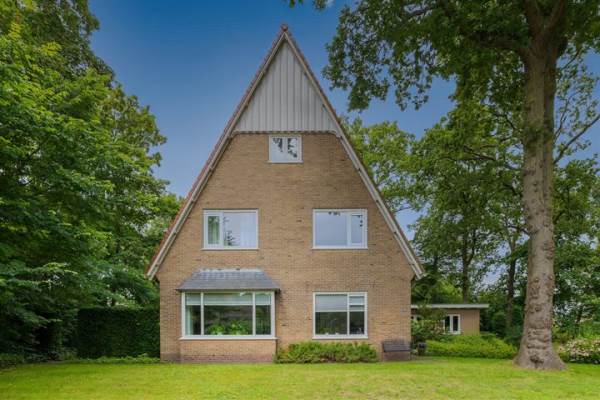 Woning Rijksstraatweg 83 Bennebroek
