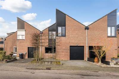 Woning Ring 132 Hendrik-Ido-Ambacht