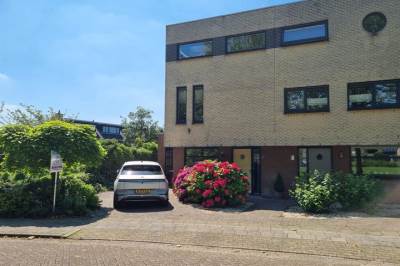 Woning Adelaarsvaren 81 Bergschenhoek