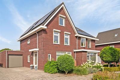 Woning Alexander de Grotestraat 12 Hulst