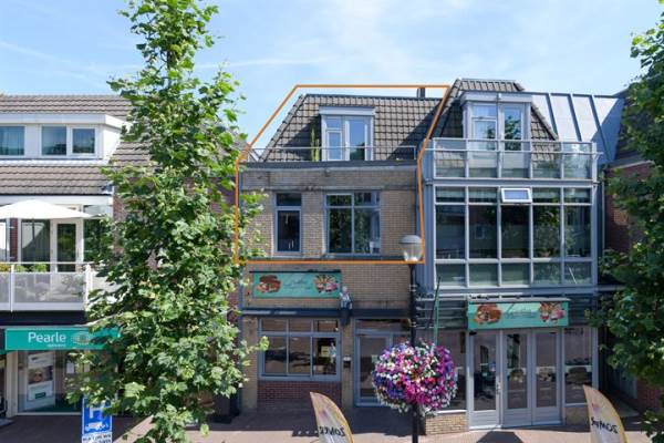 Woning van Weedestraat 74A Soest