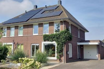 Woning Lou Seerdenlaan 22 Franeker