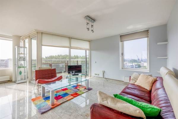 Woning Charloisse Hoofd 63B Rotterdam