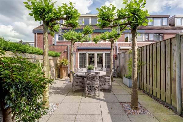 Woning Eemhof 16 Ridderkerk