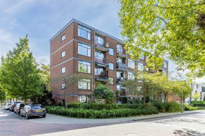 Woning Dovenetelweg 64 Zaandam