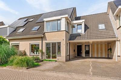 Woning De Pimpelmees 5 Almelo