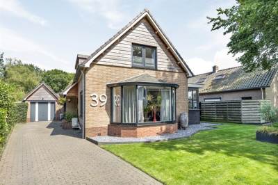 Woning Reuweg 39 Loenen