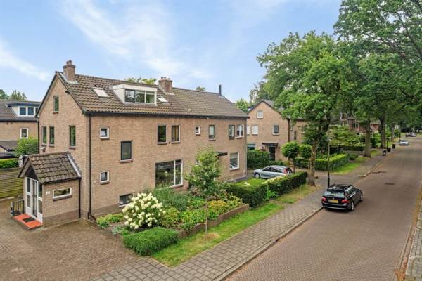 Woning Anna Paulownalaan 7 Apeldoorn