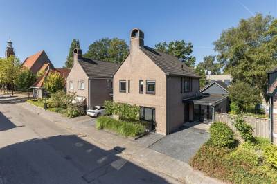 Woning Bloemheuvellaan 7 Apeldoorn