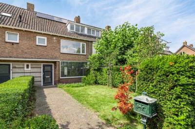 Woning van Assendelftstraat 104 Waalwijk