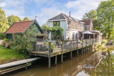 Woning Schoolsingel 13 Arum