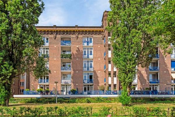 Woning Zeeburgerkade 210 Amsterdam