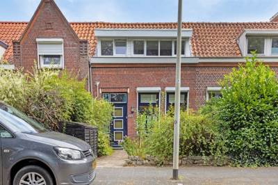 Woning Parallelweg 100 Bergen op Zoom