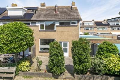 Woning Jacob Catsstraat 18 Hellevoetsluis