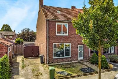 Woning Titus Brandsmalaan 1 Reuver