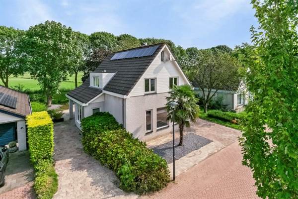 Woning Abraham Kuijperstraat 45 Oosterhout (NB)