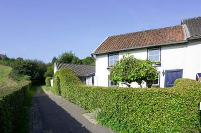 Woning Kapelaan Houbenstraat 24 Epen