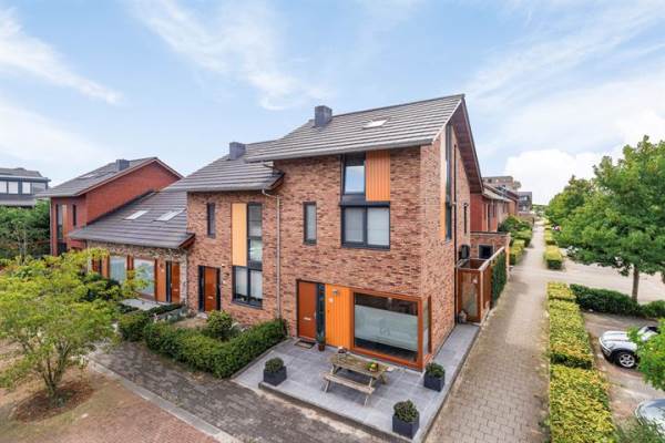 Woning Zwanebloem 40 Alphen aan den Rijn