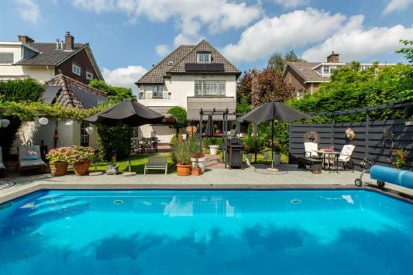 Woning Rotterdamse Rijweg 144 Rotterdam