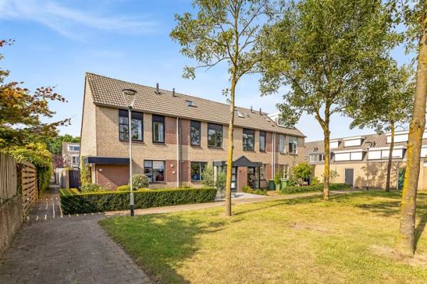 Woning Lange Slagen 1 Breda