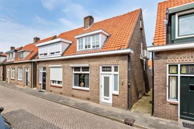 Woning Dahliastraat 21 Tiel