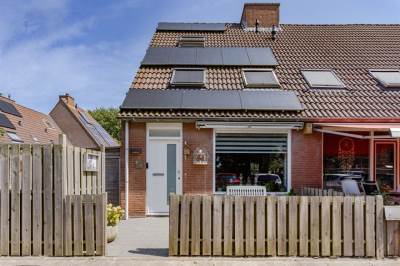 Woning Weegbree 52 Zwaag