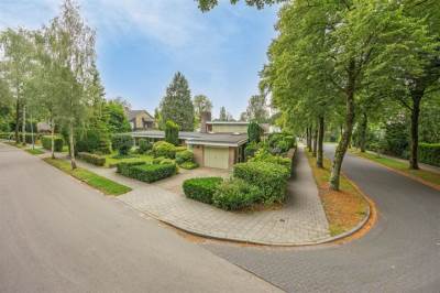 Woning Burgemeester van Walsemlaan 27 Epe