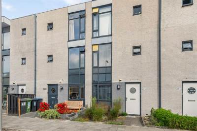Woning Wilhelmina van Pruisenlaan 293 Gouda