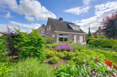 Woning Achter 't Hof 22 Hoeven