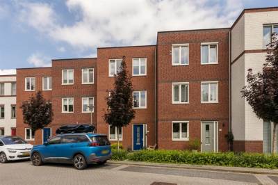 Woning Burg. Schwartzlaan 26 Maassluis