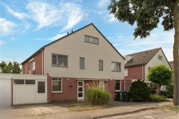 Woning Mr. Jacob Anton Schorerstraat 11 Arnhem