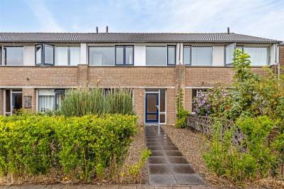 Woning Karl Zellerstraat 4 Waalwijk