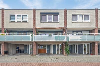Woning Joop den Uyllaan 82 Schiedam