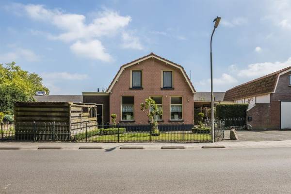 Woning Weemestraat 10 Vriezenveen
