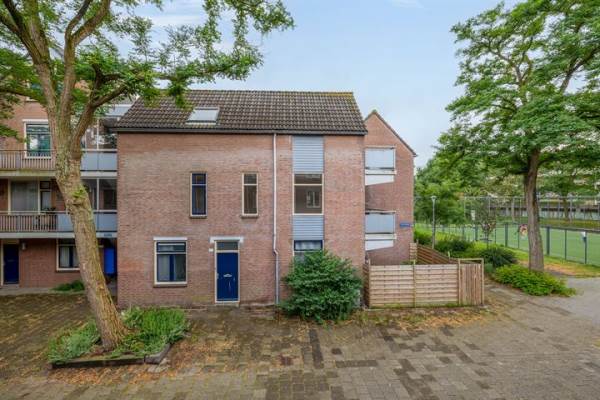 Woning Aarhuispad 68 Rotterdam