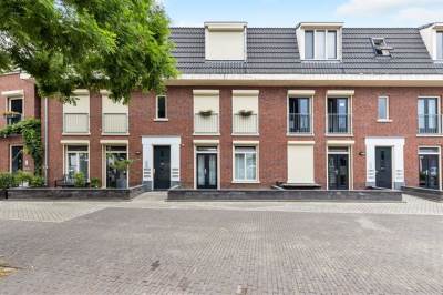 Woning Pastoor de Vochtplein 8 Sambeek