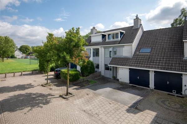 Woning Alphons Diepenbrockhof 25 Hoofddorp