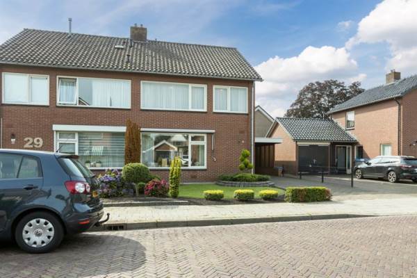 Woning Verzetstraat 31 Vriezenveen