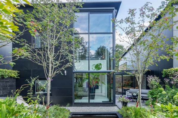 Woning Eduard Künnekehof 17 Utrecht